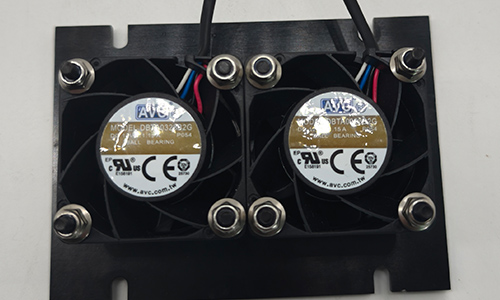 1U Cooling Fan Selection: Airflow vs Static Pressure – Which Matters More?